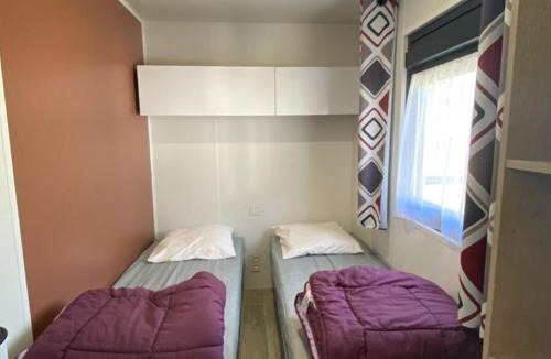 Guegon Other | Mobil-home avec Terrasse à Guégon - API-1-52-689