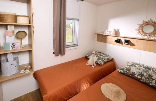 Arles-sur-Tech Other | Mobil-home clim - 4 pers. - API-1-52-2954
