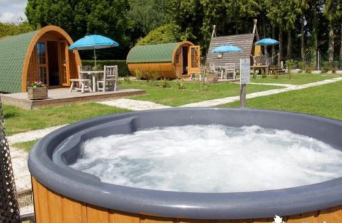 Carentoir Other | Mobil-home climatisé, animaux admis - 6 pers. - API-1-52-2794