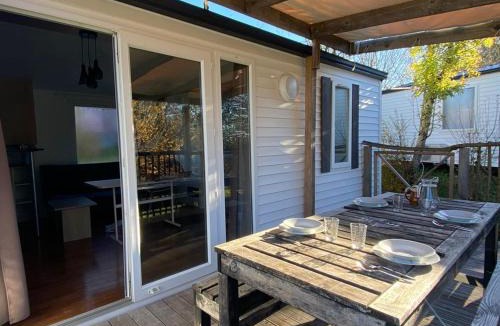 Martiel Other | Mobil-home confortable avec terrasse pour 5 personnes - API-1-52-1020