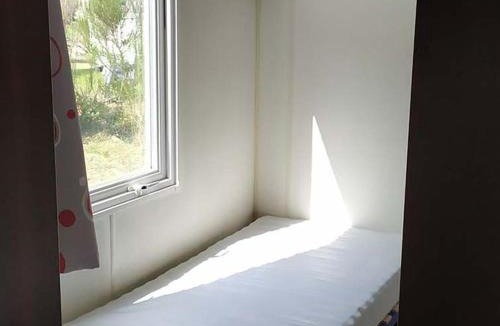 Vorey Other | Mobil-home confortable avec terrasse pour 4 personnes à Vorey - API-1-52-291