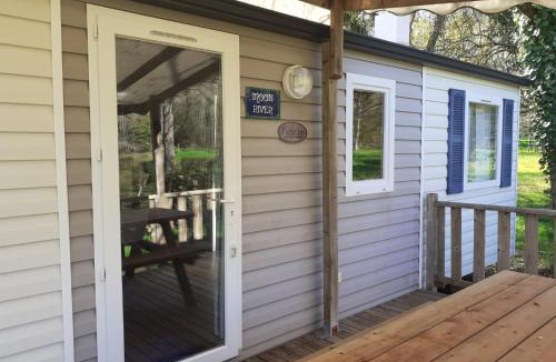 Thiviers Apartment | Mobil-home Moon River
