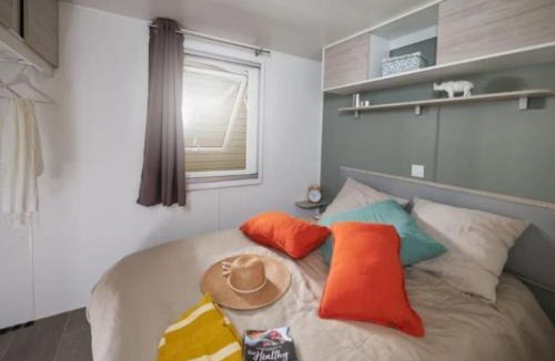 Martiel Other | Mobil-home Prestige avec Terrasse pour 4 personnes - API-1-52-1050