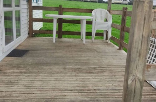 Sainte-Reine-de-Bretagne House | Mobile home with dogs welcome - 6 guests
