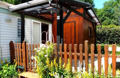Besse-en-Chandesse Other | Mobile Home Auvergne