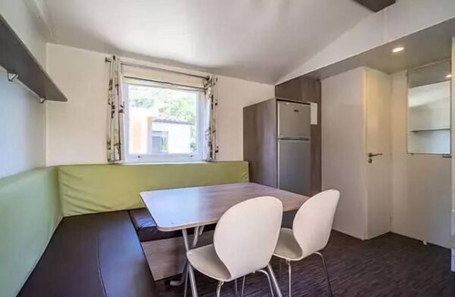 Chateauneuf-de-Galaure House | Mobile Home | Comfort | 2 Bedrooms | 4–6 people | Raised Deck | A/C