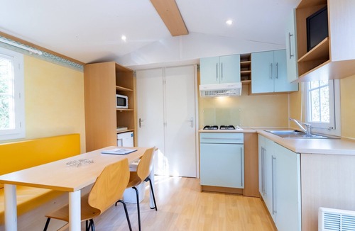 Bouzic House | Mobile Home "Calvi": Holidays in Dordogne, Shared Pool & Mini-Farm near Sarlat