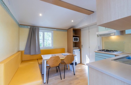 Bouzic House | Mobile Home "Calvi": Holidays in Dordogne, Shared Pool & Mini-Farm near Sarlat