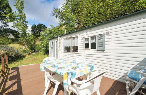 Pluduno RV Rental | Mobile Home 'Capacity 2 to 4 People' with Shared Pool and Private Terrace