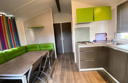 Combrit House | Mobile Home | Comfort | 2 Bedrooms | 4 People | Small Terrace | TV