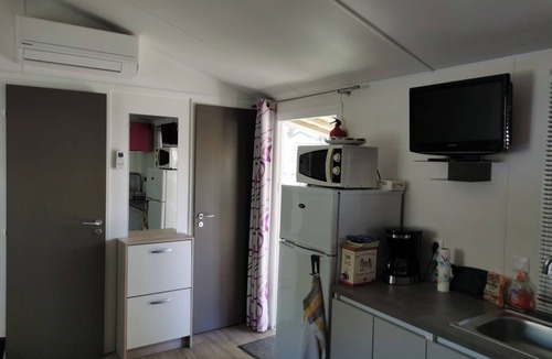 Le Chateau House | Mobile Home 6 Couchages sur Camping 4