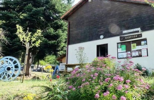 Champagnac-le-Vieux House | Mobile home 35m² Champagnac-le-Vieux, 4 people, 2 rooms