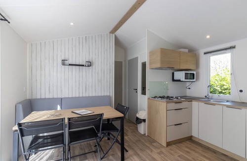 Bouzic House | Mobile Home "Malaga": Spacious, Terrace, Pools & Mini-Farm Near Sarlat