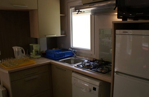 Meyrueis House | Mobile Home with Terrace and Equipped Kitchen in Meyrueis