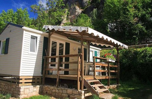 Meyrueis House | Mobile Home with Terrace and Equipped Kitchen in Meyrueis