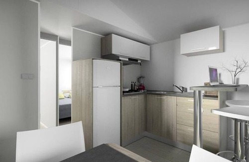 Meyrueis House | Mobile Home with Terrace in Meyrueis