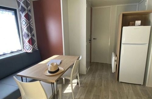 Guegon House | Mobile Home with Terrace in Guégon