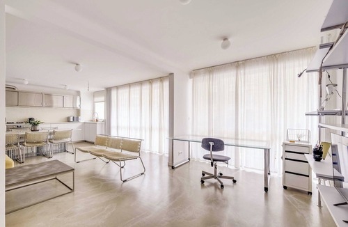 Saint-Fargeau Apartment | Modern 1BDR/2P flat with a balcony – Ménilmontant