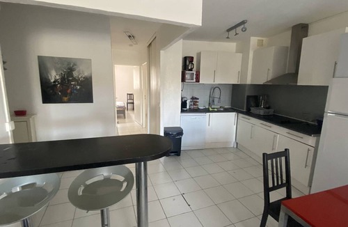 Le Port Apartment | Modern 3-room apartment on marina for 6 people