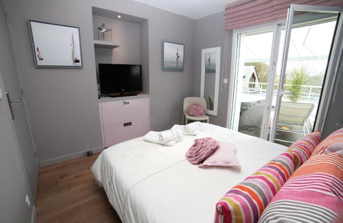 Benodet Apartment | Modern Apartment near Beach in Benodet France