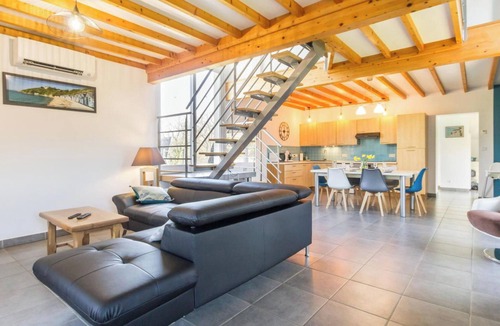 La Haye-d'Ectot Cottage | Modern cottage in La Haye-d'Ectot with garden and terrace