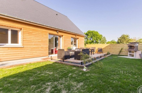Glatigny Cottage | Modern Cottage in Countryside - Pets Allowed, Parking