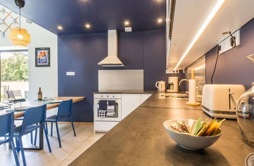 Saint-Jores Cottage | Modern house with private garden, ideal for couples