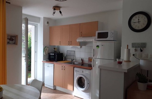 Cambo-les-Bains Apartment | Modern T2 apartment with terrace, parking and internet - Cambo-les-Bains
