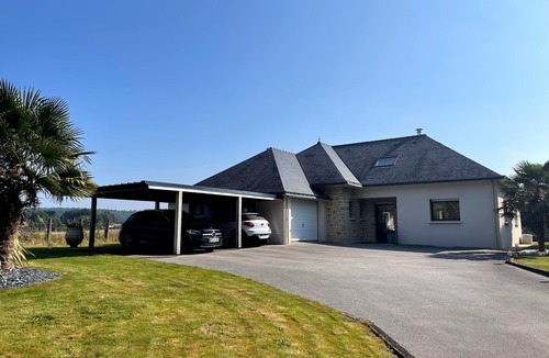 Locmaria-Grand-Champ Villa | Modern villa near Vannes, between sea and countryside.