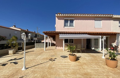 Le Barcares Villa | Modern villa 3 bdrms 3 bathrms near sea quiet area close to entertainment