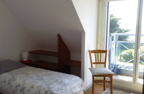 Morbihan Villa | Morbihan, seafront, beach access, 1 km from the center of Saint Gildas de Rhuys