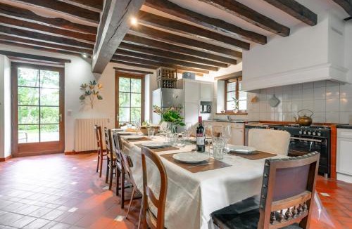 Gracay House | Moulin Bondon, au bord de l'eau, draps fournis et ménage inclus