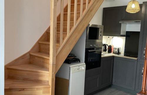 Mezieres-sur-Ponthouin House | Moulin de Charme au Bord de Rivière - Animaux Bienvenus - FR-1-410-393