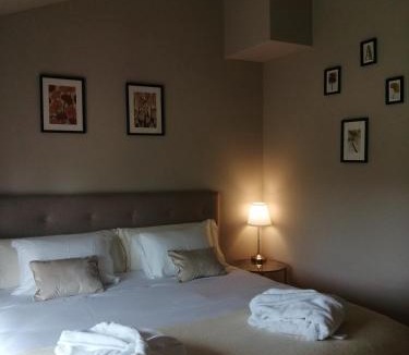 Aubazat Bed & Breakfast | Moulin de Joumard, gîtes, chambres et table d'hôtes de charme , jacuzzi, sauna, piscine et bain nordique Etablissement 4 étoiles