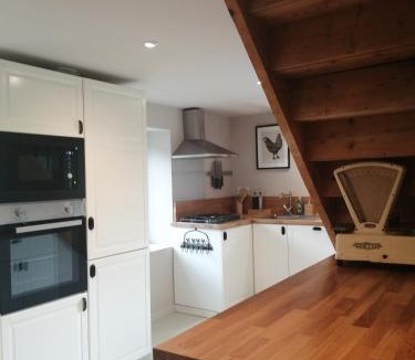 Aubazat Bed & Breakfast | Moulin de Joumard, gîtes, chambres et table d'hôtes de charme , jacuzzi, sauna, piscine et bain nordique Etablissement 4 étoiles