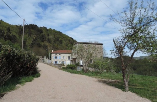 Saint-Vincent House | Moulin de la ribeyre gîte for 15 people 17 kms from puy en velay