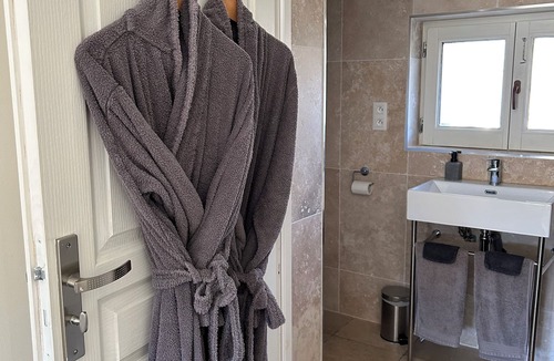 Viverols Bed & Breakfast | Moulin des Comtes, spacious guest room with all comforts in a peaceful setting
