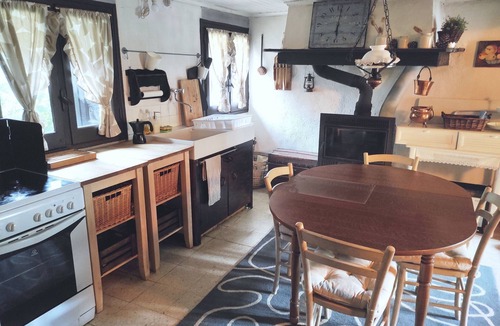 Py House | Mountain house at 1100m. altitude, ideal for walks and hiking.