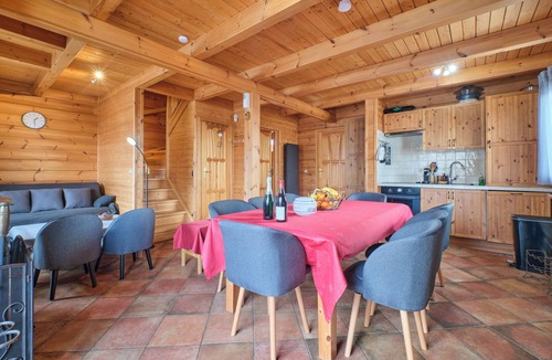 La Joue du Loup Ski Chalet | Mountain ski chalets in “La Joue Du Loup' in Le Dévoluy (Hautes-Alpes)