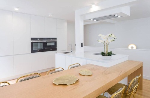 10th Arrondissement Apartment | My Véranda - Le Marais - République- Luxury family suite avec climatisation