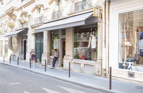 10th Arrondissement Apartment | My Véranda - Le Marais - République- Luxury family suite avec climatisation