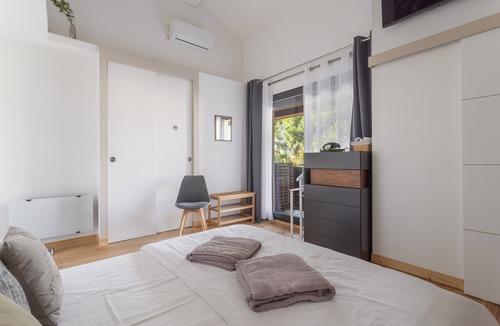 Bages Bed & Breakfast | Namibie Room with Shared Pool and Terrace
