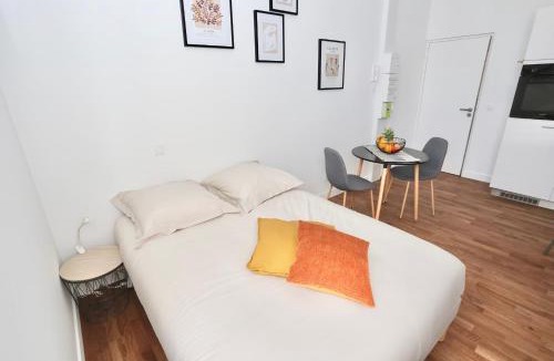 Pontivy Apartment | Napoléon Gare 5 STUDIO 1er Etage ByLocly