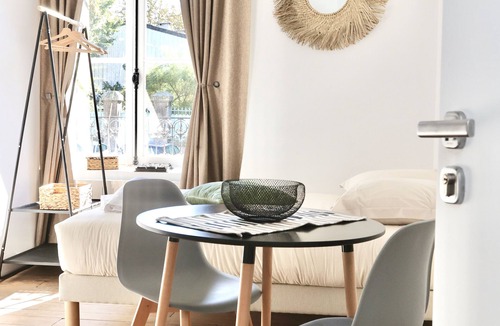 Pontivy Apartment | Napoléon Gare n°2 ★ Studio ★ Lumineux ★ ByLocly