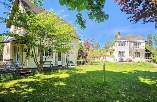 Gironville-sur-Essonne House | Natural mill and a change of scenery on the water's edge