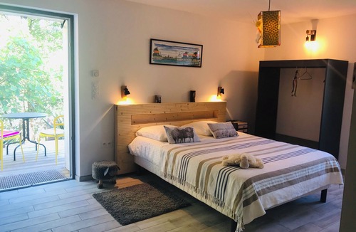 Itxassou Apartment | Nature gite (2 suites) near Espellette and Cambo les bains Pets welcome