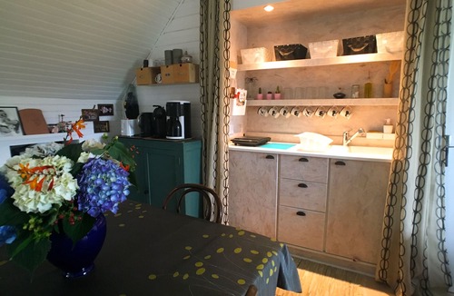 La Forest-Landerneau Apartment | Near Brest quiet 2 Bedroom apartment with view