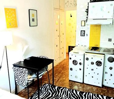 Neuilly-sur-Seine Apartment | Neuvile