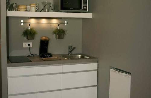 Portbail Apartment | new apartment 40 m2 - ideal location 1 minute walk from the harbor