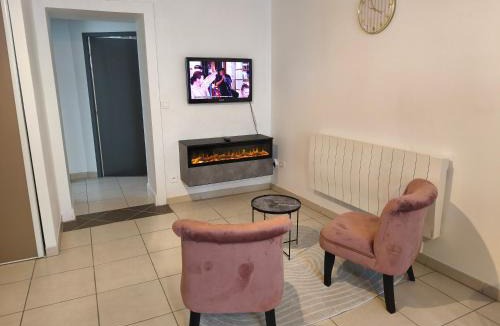 Champagnole Apartment | NEW! Appartement PrixMalin 1 à 7 personnes